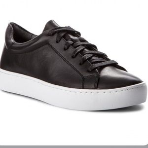 Black leather Vagabond sneakers
